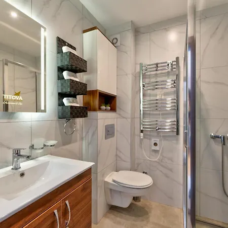 公寓 Biser Titova 兹拉蒂博尔