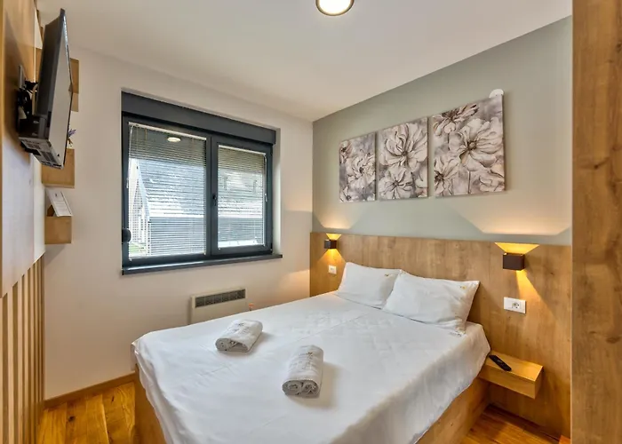 Biser Titova Apartament